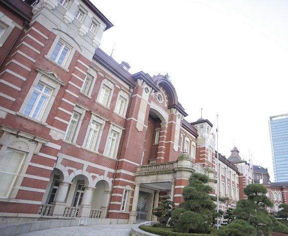 Tokyo station